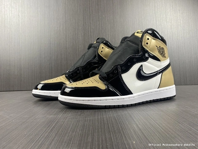 861428- Gold Practical Retro 3779 Toe NRG Jordan1 Patent 1016